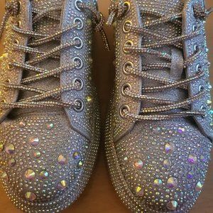 AZALEA WANG AZURE Silver RHINESTONE-EMBELLISHED LOW-TOP SNEAKERS Womens 9 New